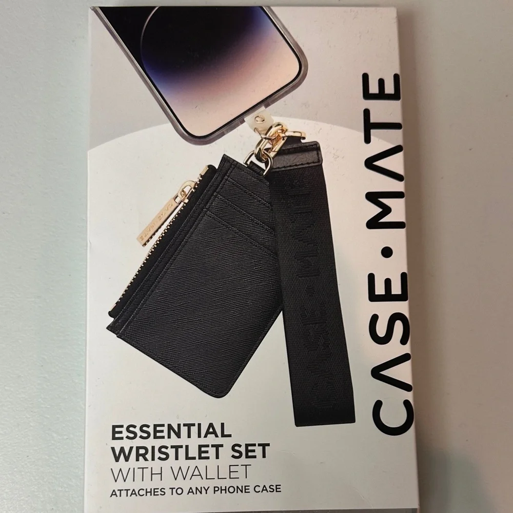 Case-Mate Essential Black Wristlet Set with Wallet